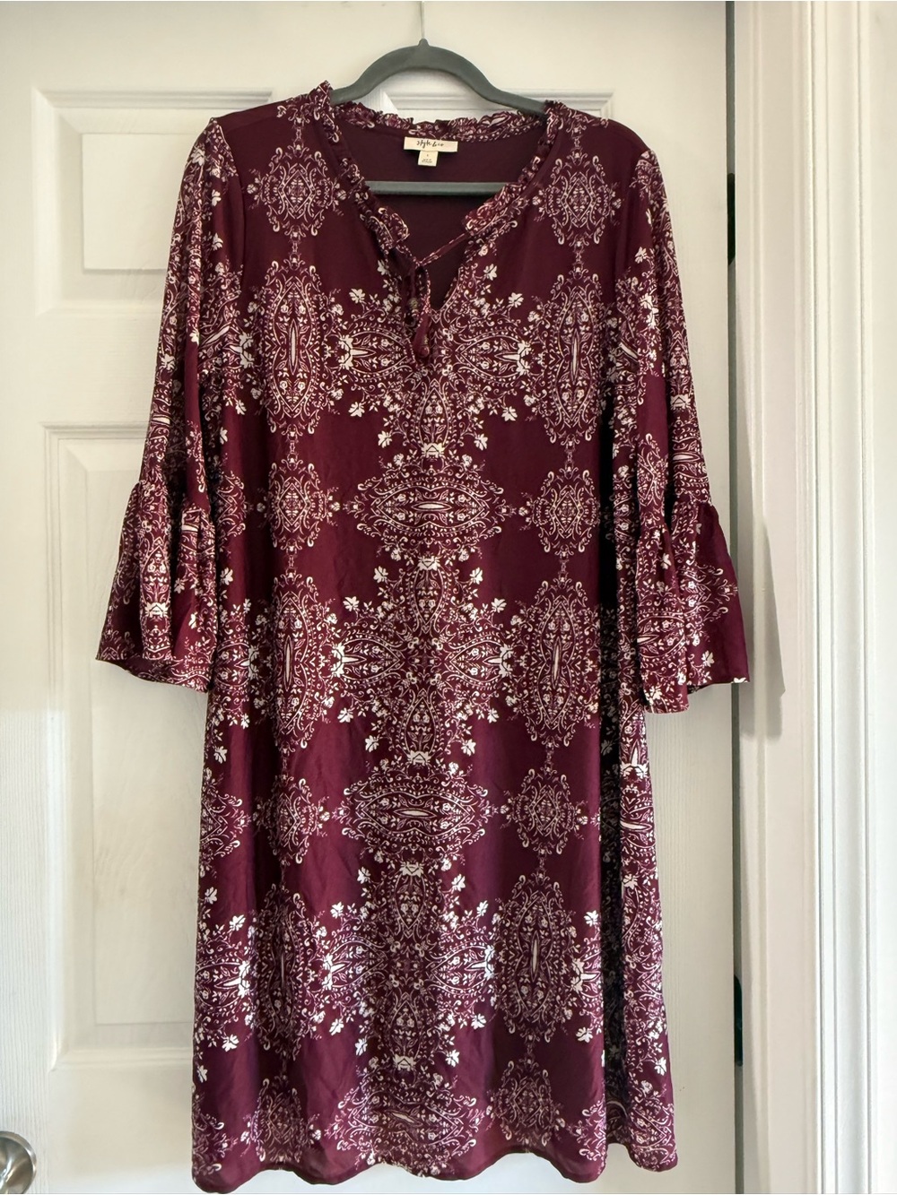 Style & Co. Burgundy and White Printed Bell-Sleeve Dress